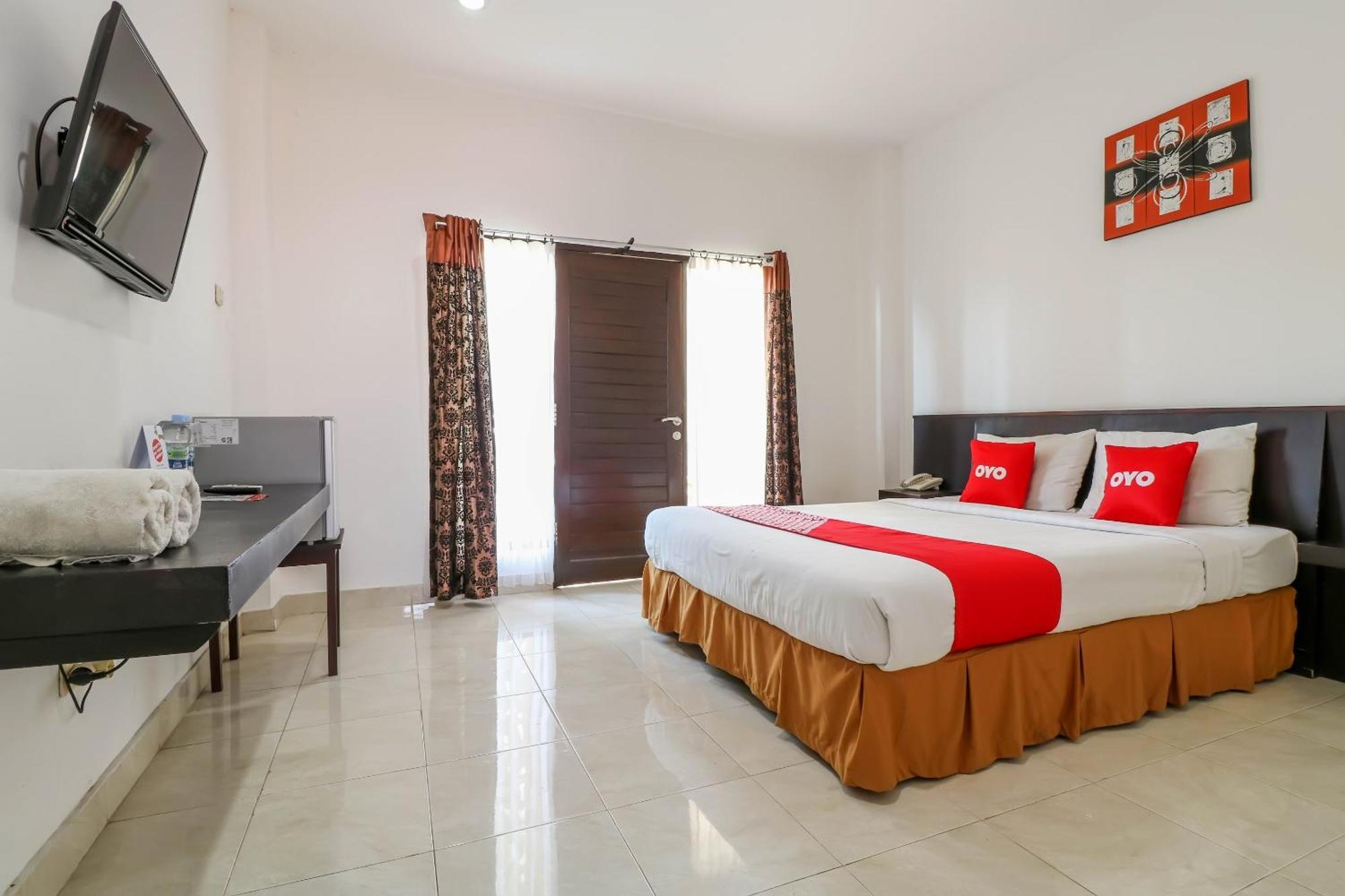 Capital O 1666 Grand Pudjawan Hotel Near Kuta Beach Dış mekan fotoğraf