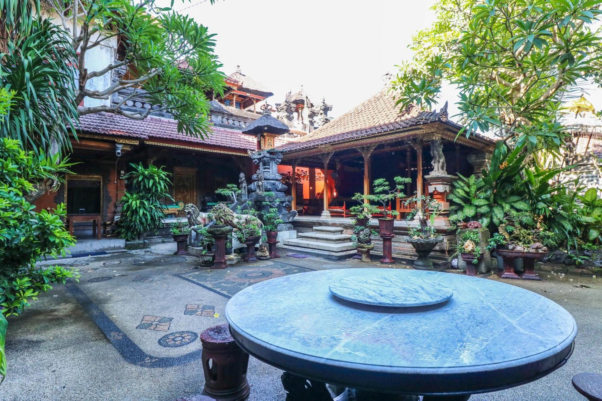 Capital O 1666 Grand Pudjawan Hotel Near Kuta Beach Dış mekan fotoğraf