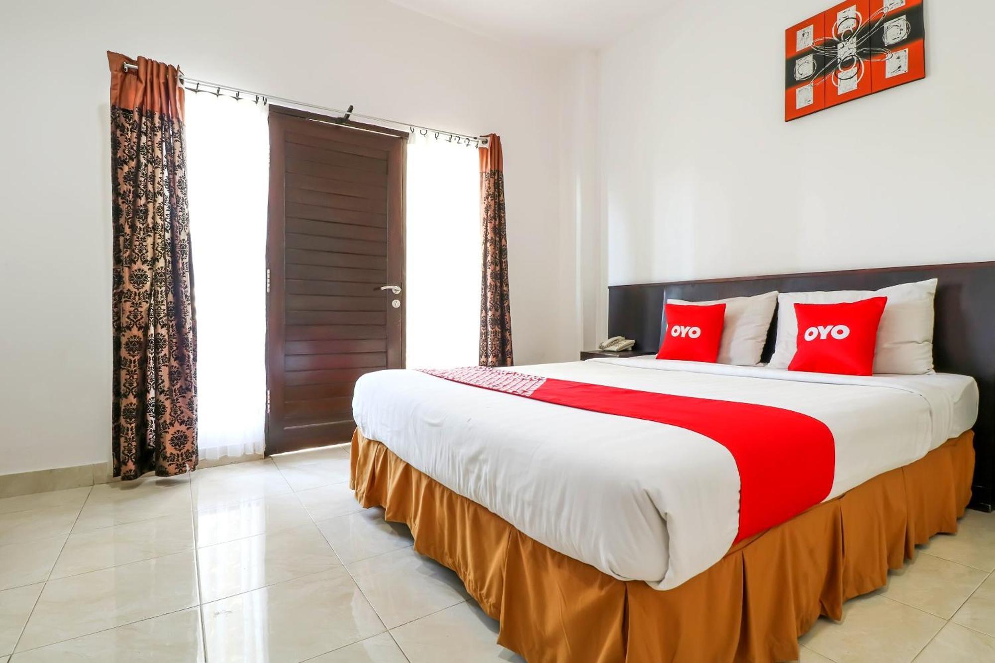 Capital O 1666 Grand Pudjawan Hotel Near Kuta Beach Dış mekan fotoğraf